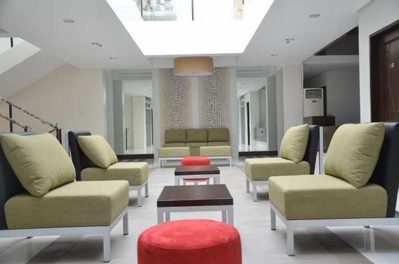 Empire Suites Hotel Puerto Princesa Exterior photo